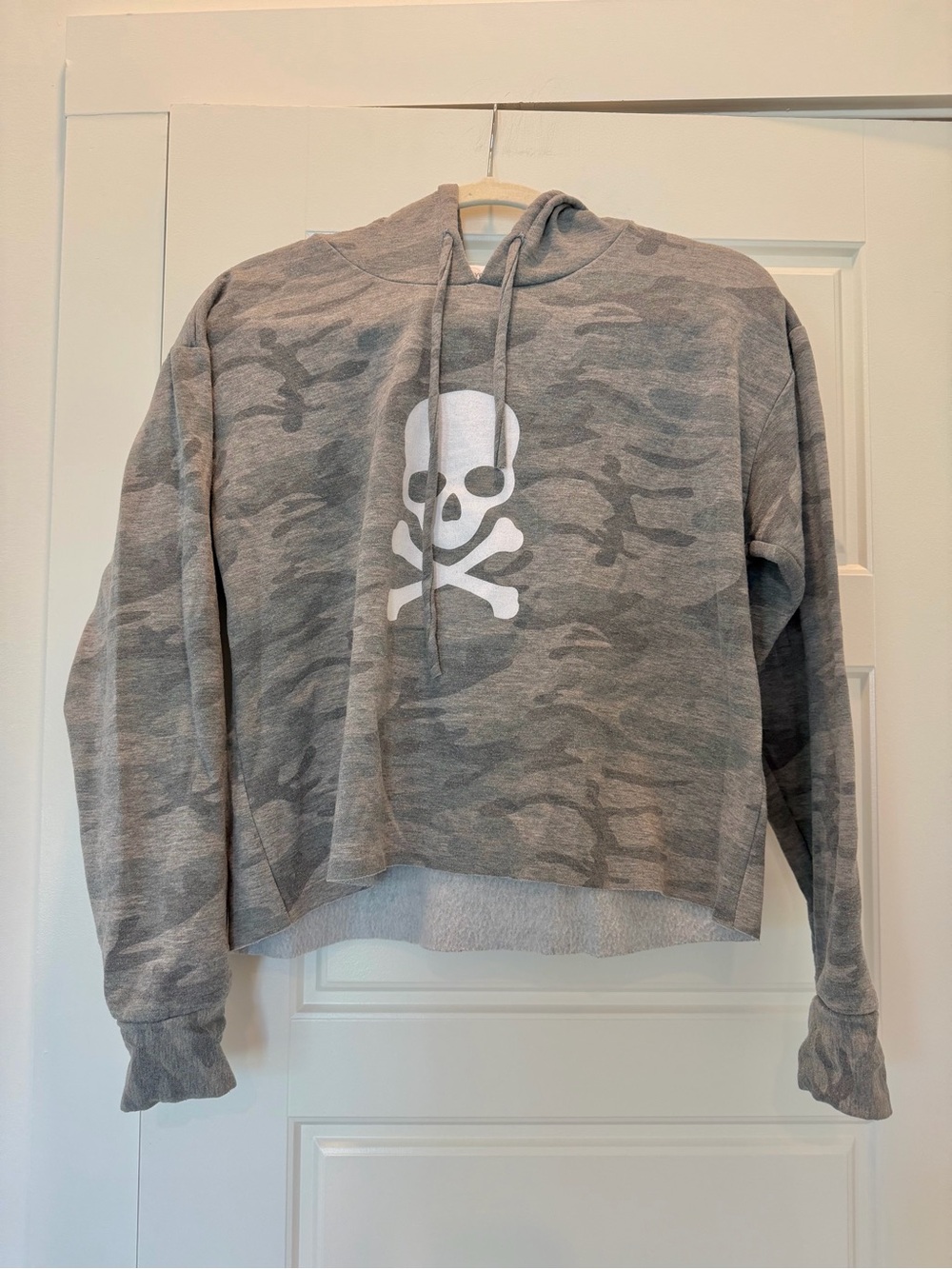 Soulcycle Camp Skull Hoodie Size L